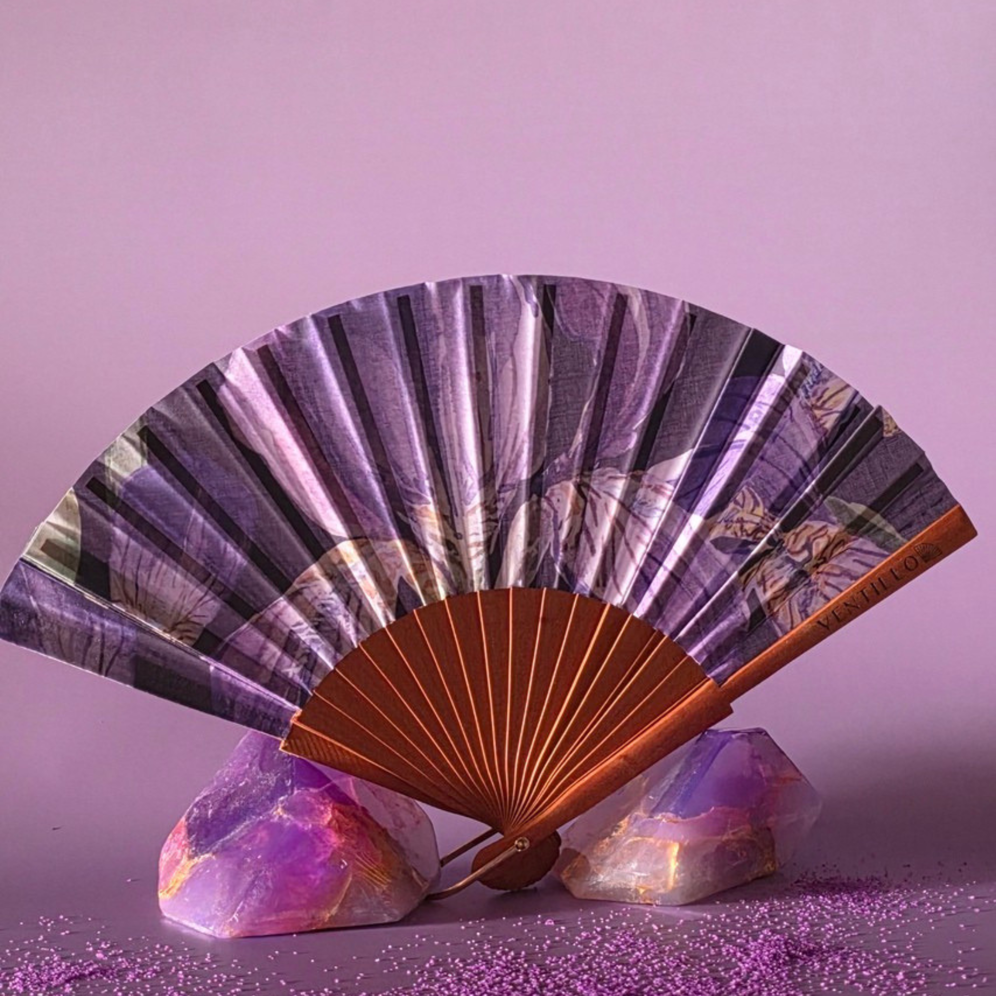 Éventail "L'Iris du Boudoir"