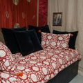 Parure - Crimson Manor — L'Art du Voyage Immobile