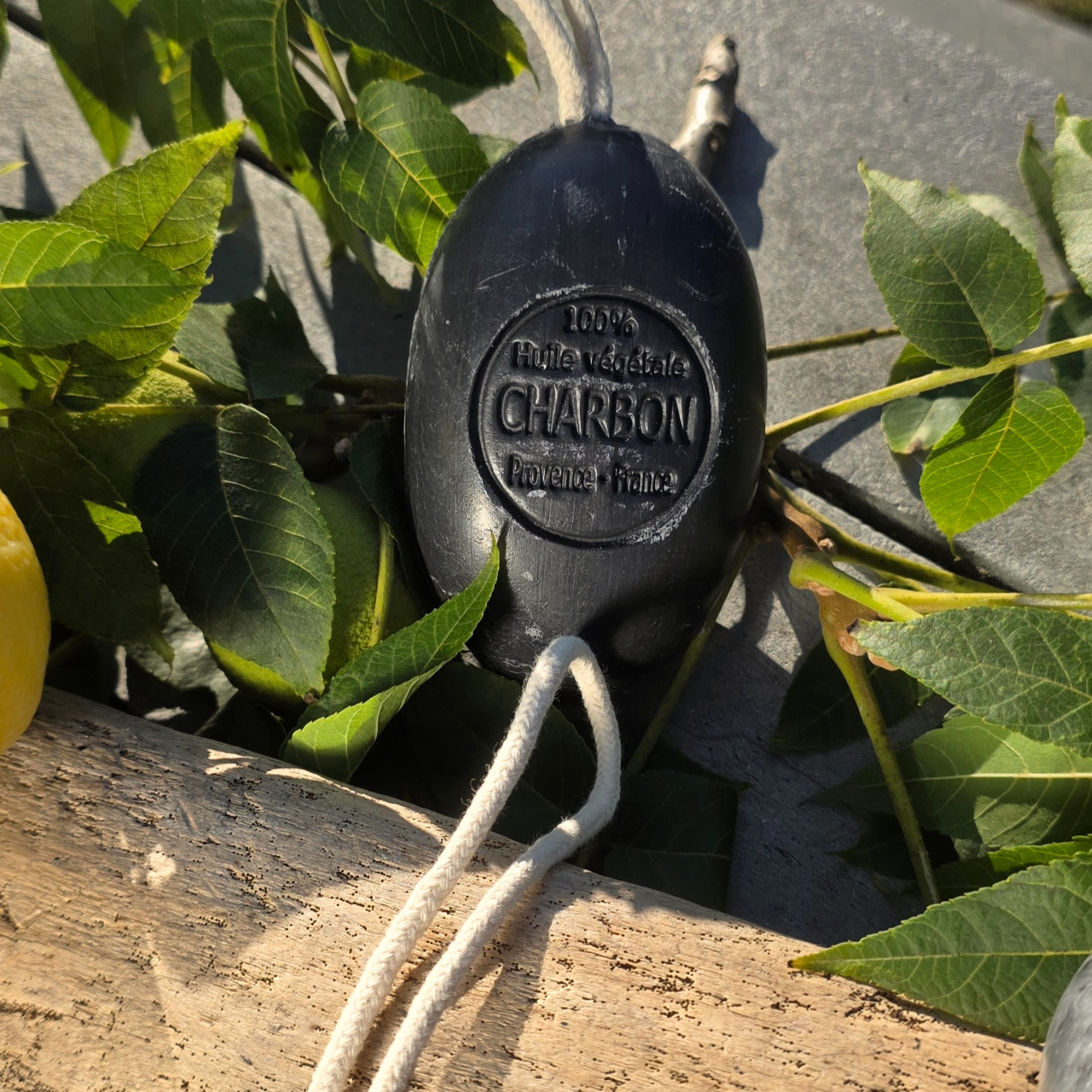 Savon artisanal - L’Obsidienne de Charbon