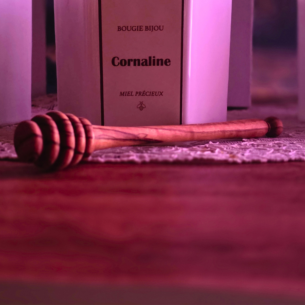 Cuillère à miel artisanale en bois d'olivier