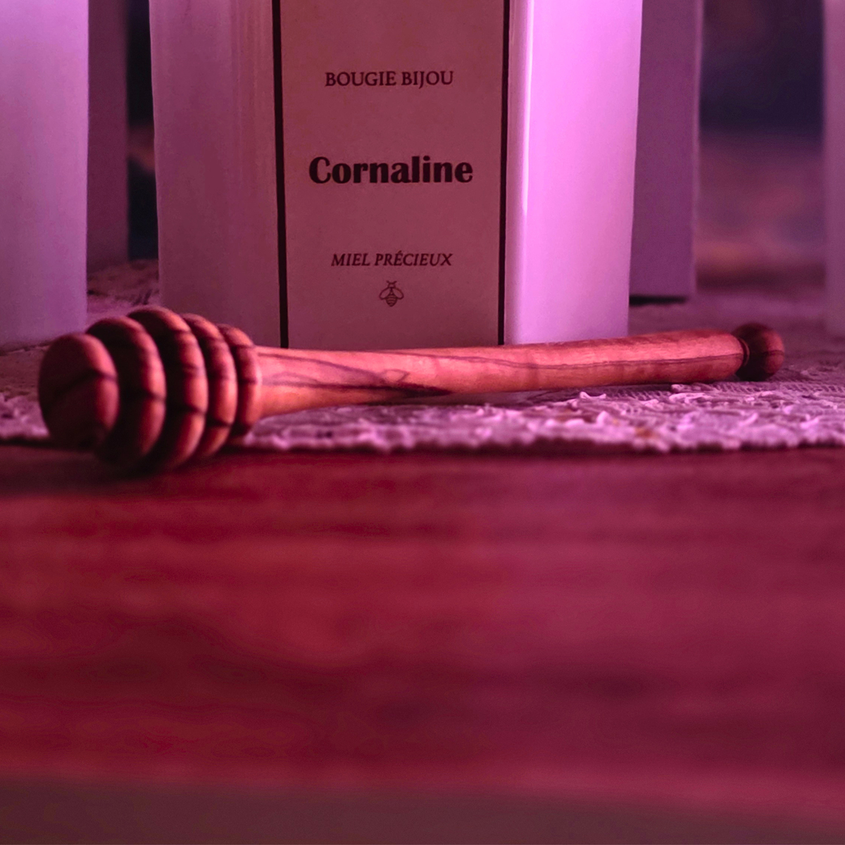 Cuillère à miel artisanale en bois d'olivier