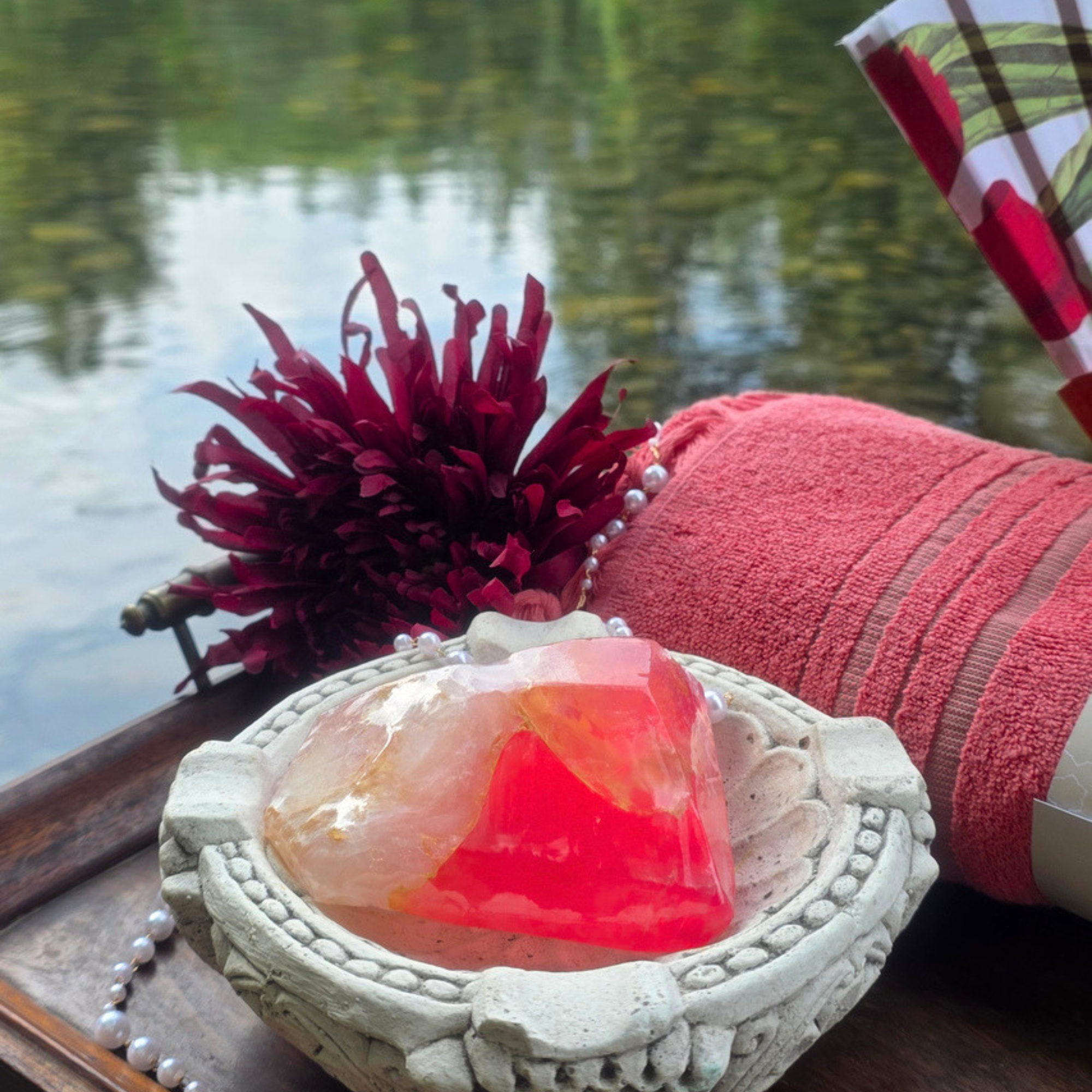 Coffret "Le Secret des Rives" : Une Cérémonie d’Intimité